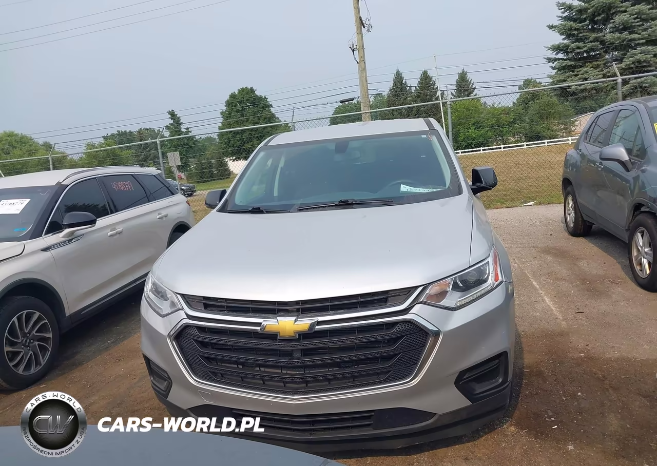 2018 Chevrolet Traverse Ls VIN:1GNERFKW0JJ230947 - 12