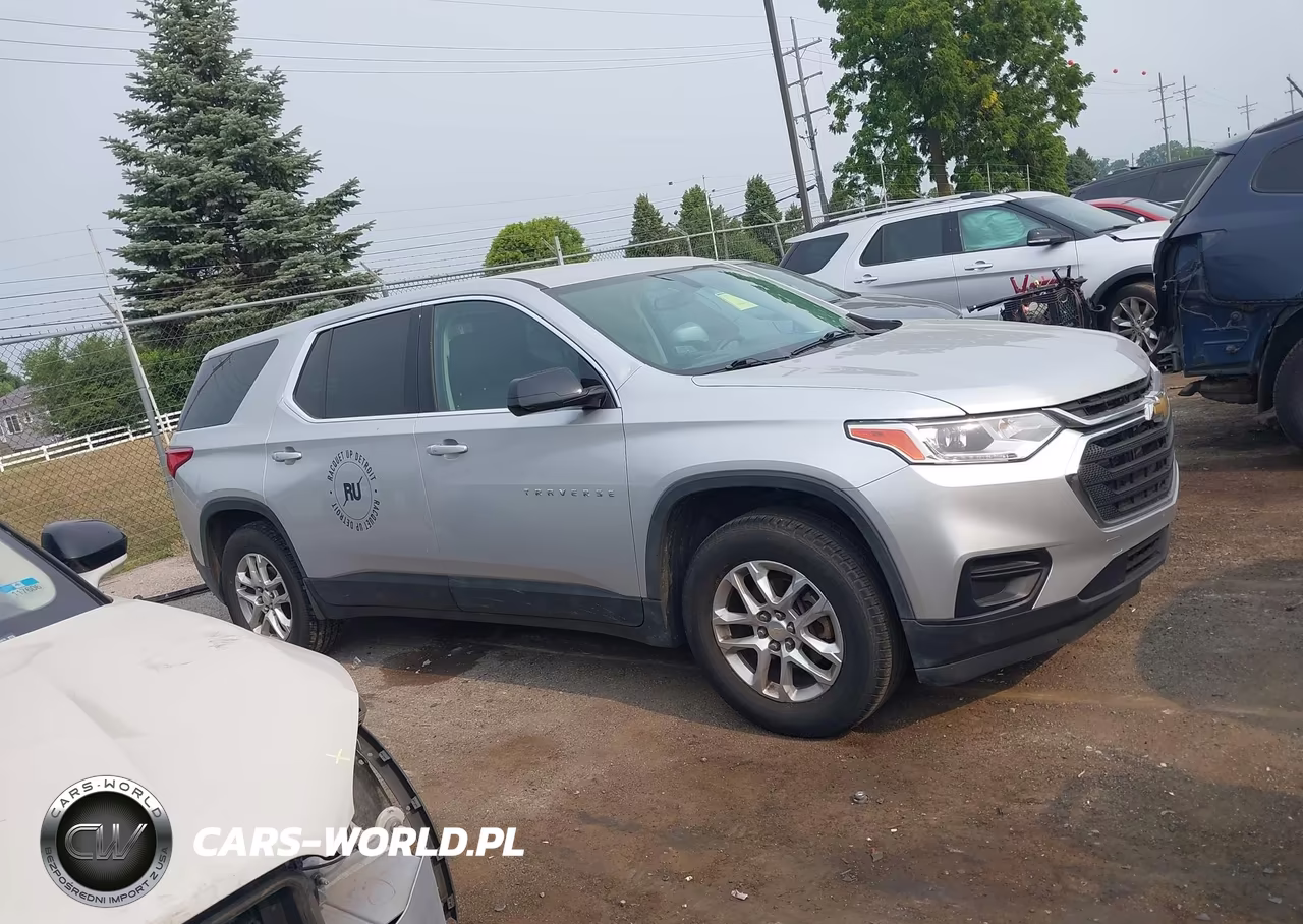 2018 Chevrolet Traverse Ls VIN:1GNERFKW0JJ230947 - 13