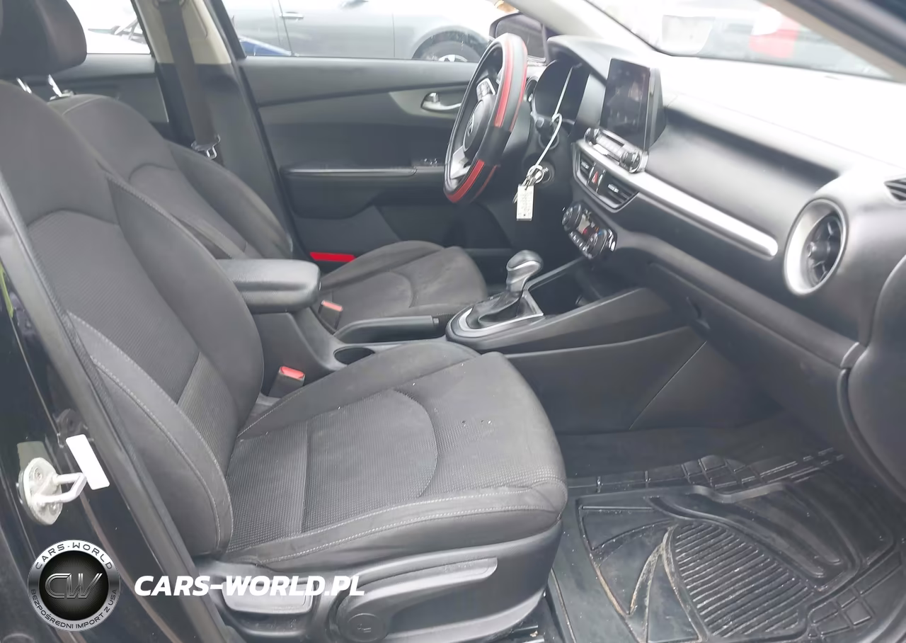 2019 Kia Forte Lxs VIN:3KPF24ADXKE008047 - 5
