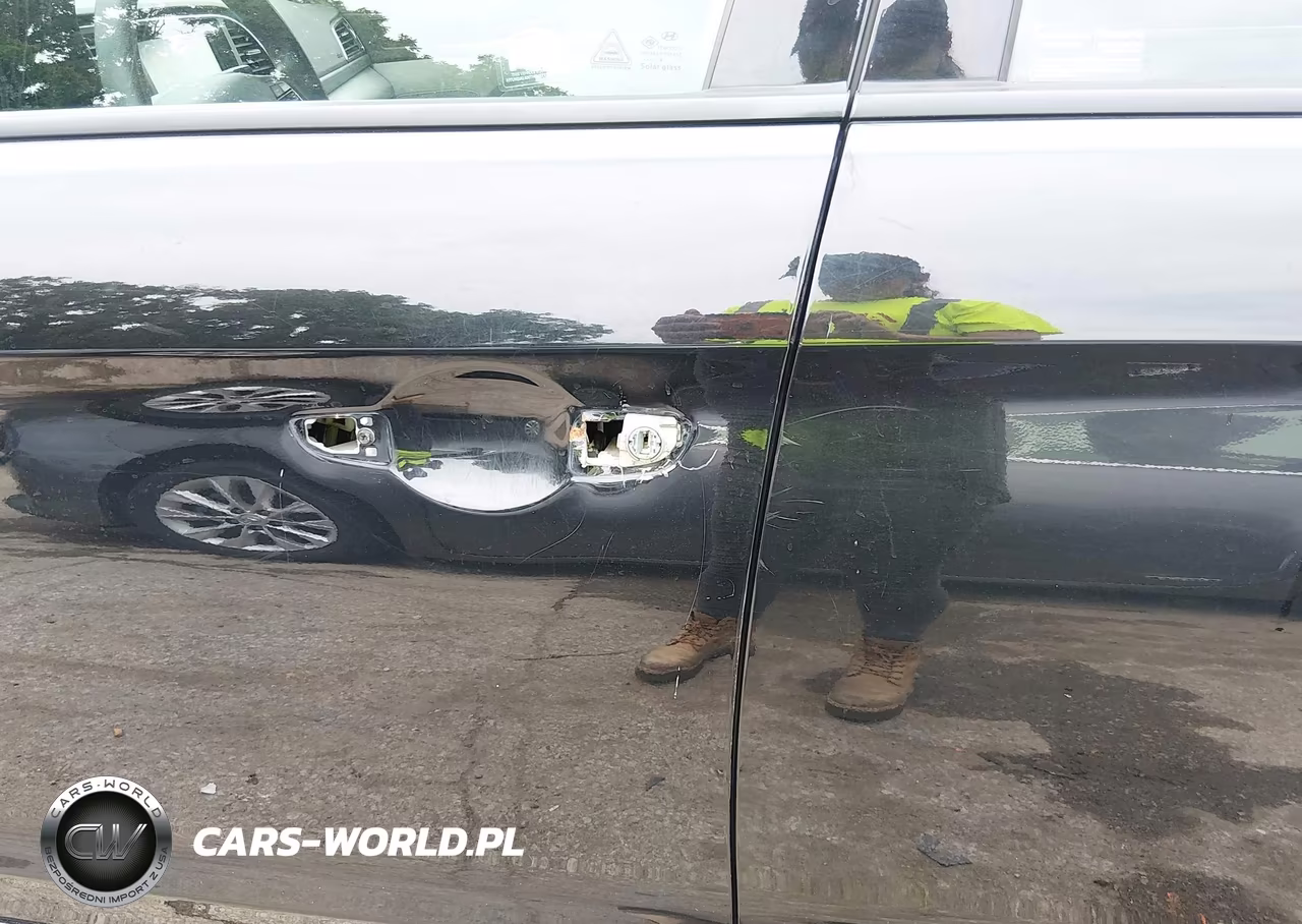 2017 Hyundai Elantra Se VIN:5NPD84LF1HH081350 - 19