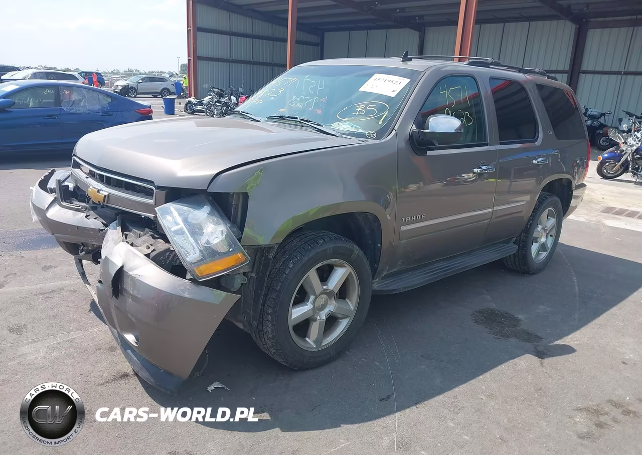 2012 Chevrolet Tahoe Ltz VIN:1GNSKCE09CR117905 - 2