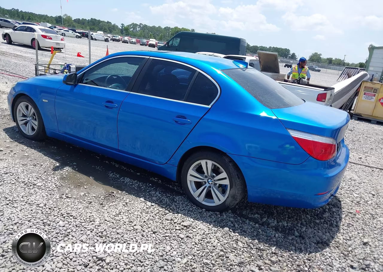 2010 BMW 528I VIN:WBANU5C51AC365833 - 3