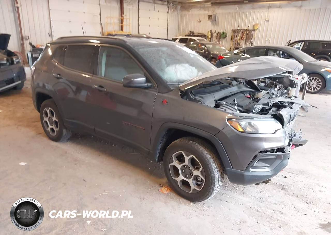 2022 Jeep Compass Trailhawk 4X4 – zdjęcie 1 z 16