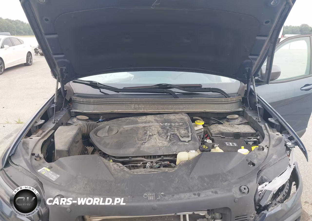2019 Jeep Cherokee Trailhawk 4X4 VIN:1C4PJMBX8KD386269 - 10