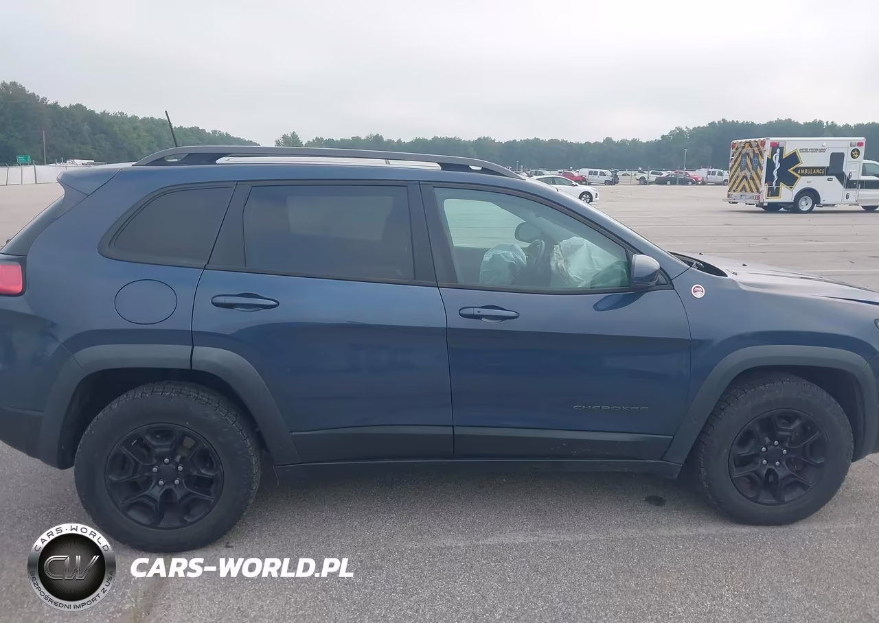 2019 Jeep Cherokee Trailhawk 4X4 VIN:1C4PJMBX8KD386269 - 13