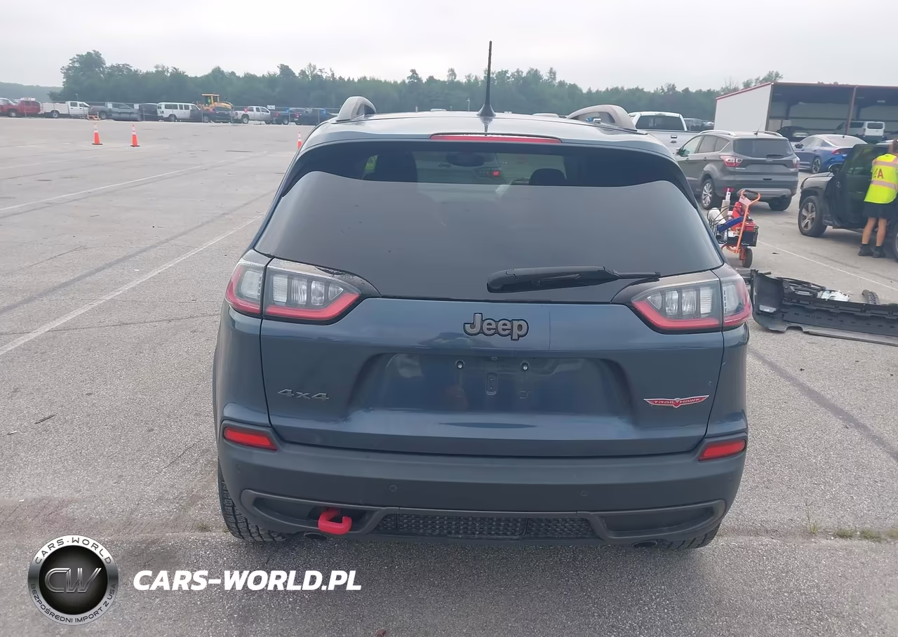2019 Jeep Cherokee Trailhawk 4X4 VIN:1C4PJMBX8KD386269 - 16
