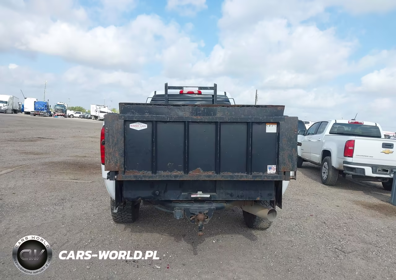 2016 Chevrolet Silverado 2500Hd Work Truck VIN:1GC2CUE83GZ193496 - 17