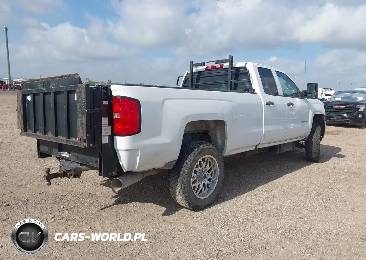 2016 Chevrolet Silverado 2500Hd Work Truck VIN:1GC2CUE83GZ193496 - 4