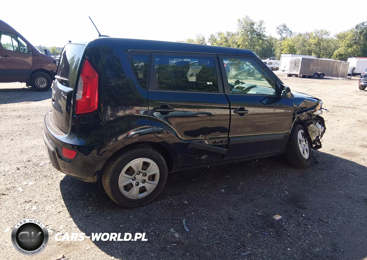 2012 Kia Soul VIN:KNDJT2A53C7742633 - 4