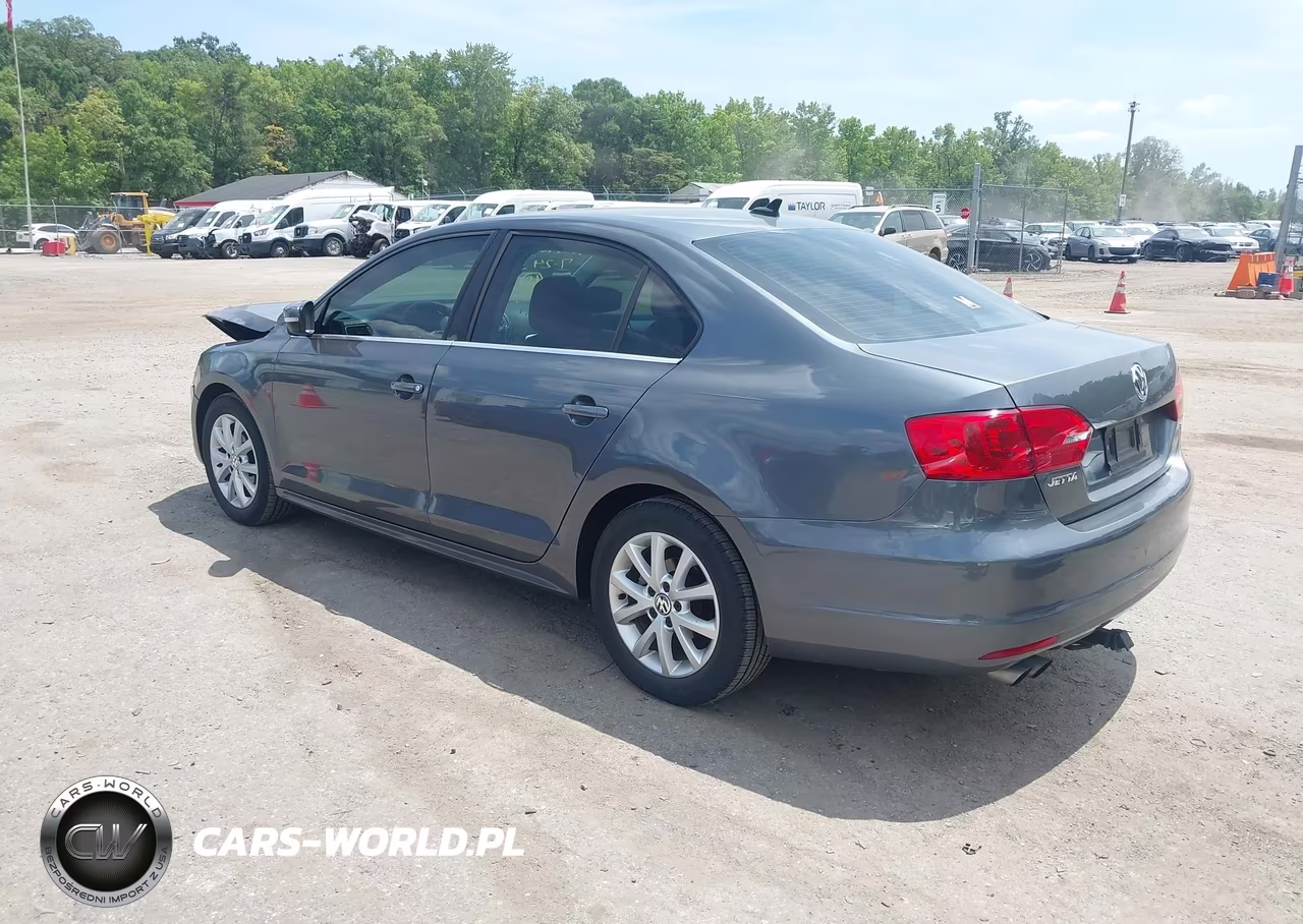 2014 Volkswagen Jetta 1.8T Se VIN:3VWB17AJ3EM287051 - 3