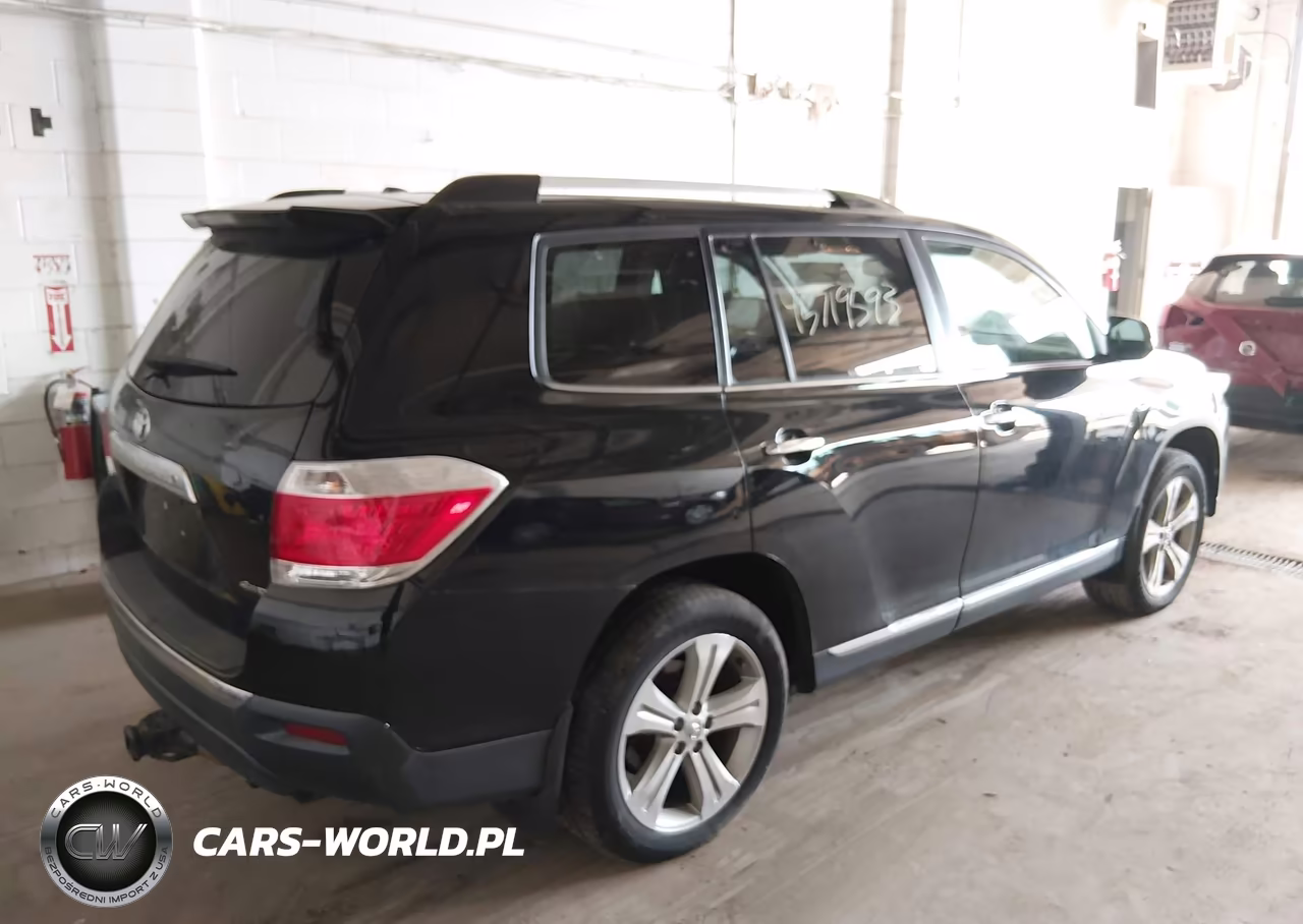 2011 Toyota Highlander Limited V6 VIN:5TDDK3EH2BS084382 - 4