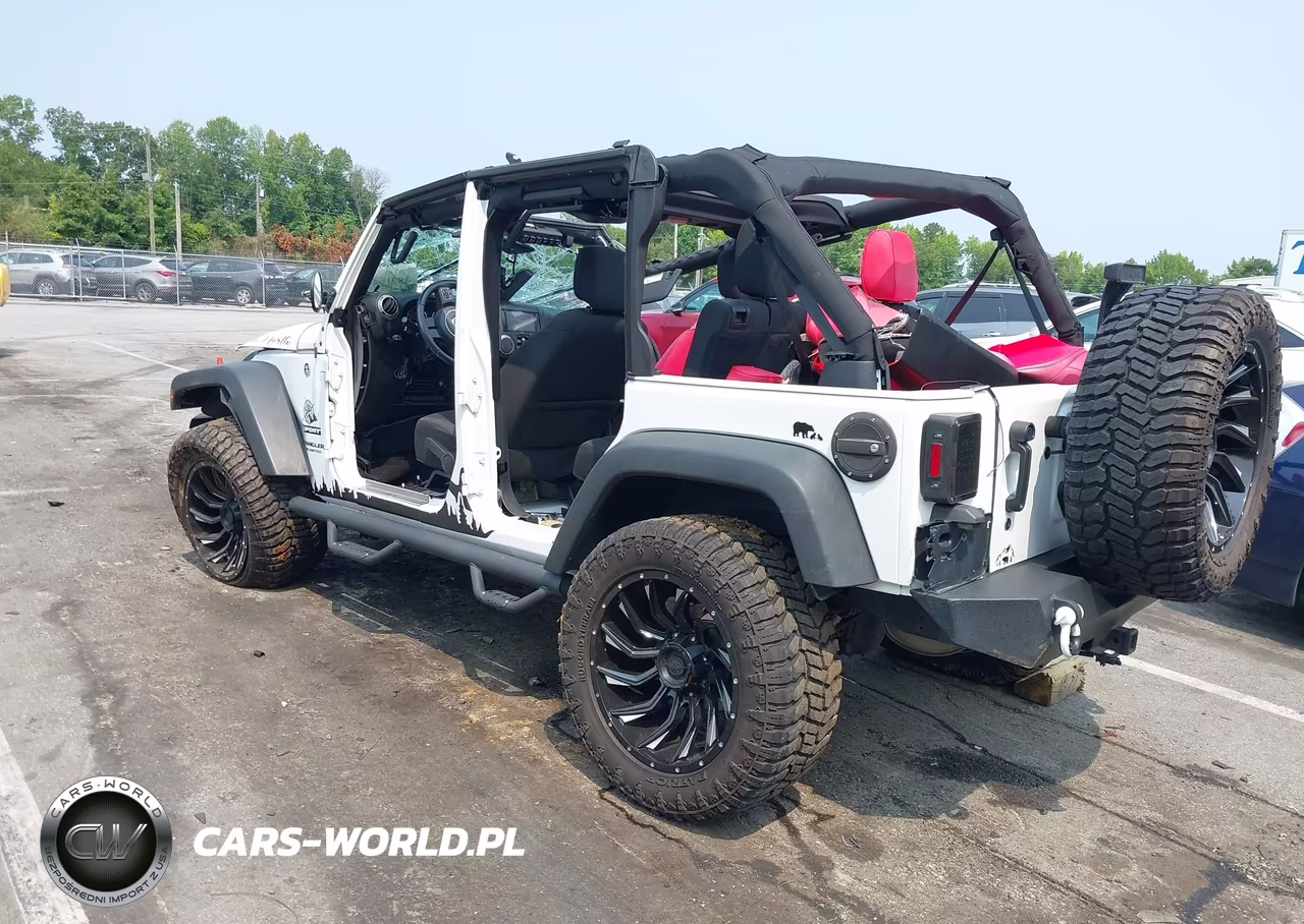 2016 Jeep Wrangler Unlimited Sport VIN:1C4BJWDG4GL329180 - 3