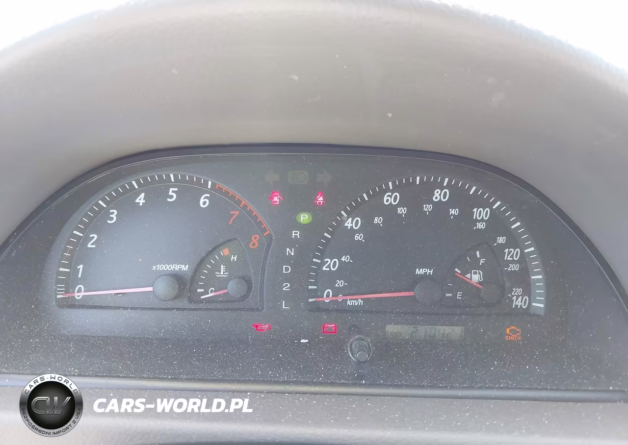 2002 Toyota Camry Xle VIN:JTDBF32K920084491 - 7