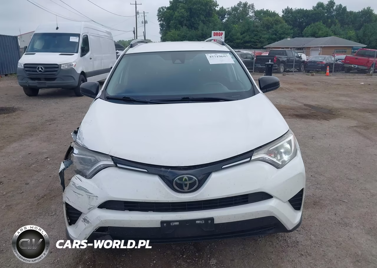 2018 Toyota Rav4 Le VIN:JTMBFREV9JJ722501 - 13