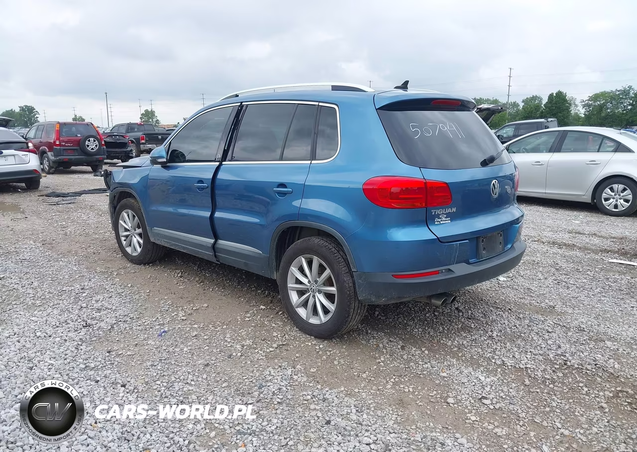 2017 Volkswagen Tiguan 2.0T Wolfsburg Edition VIN:WVGRV7AX6HW507941 - 3