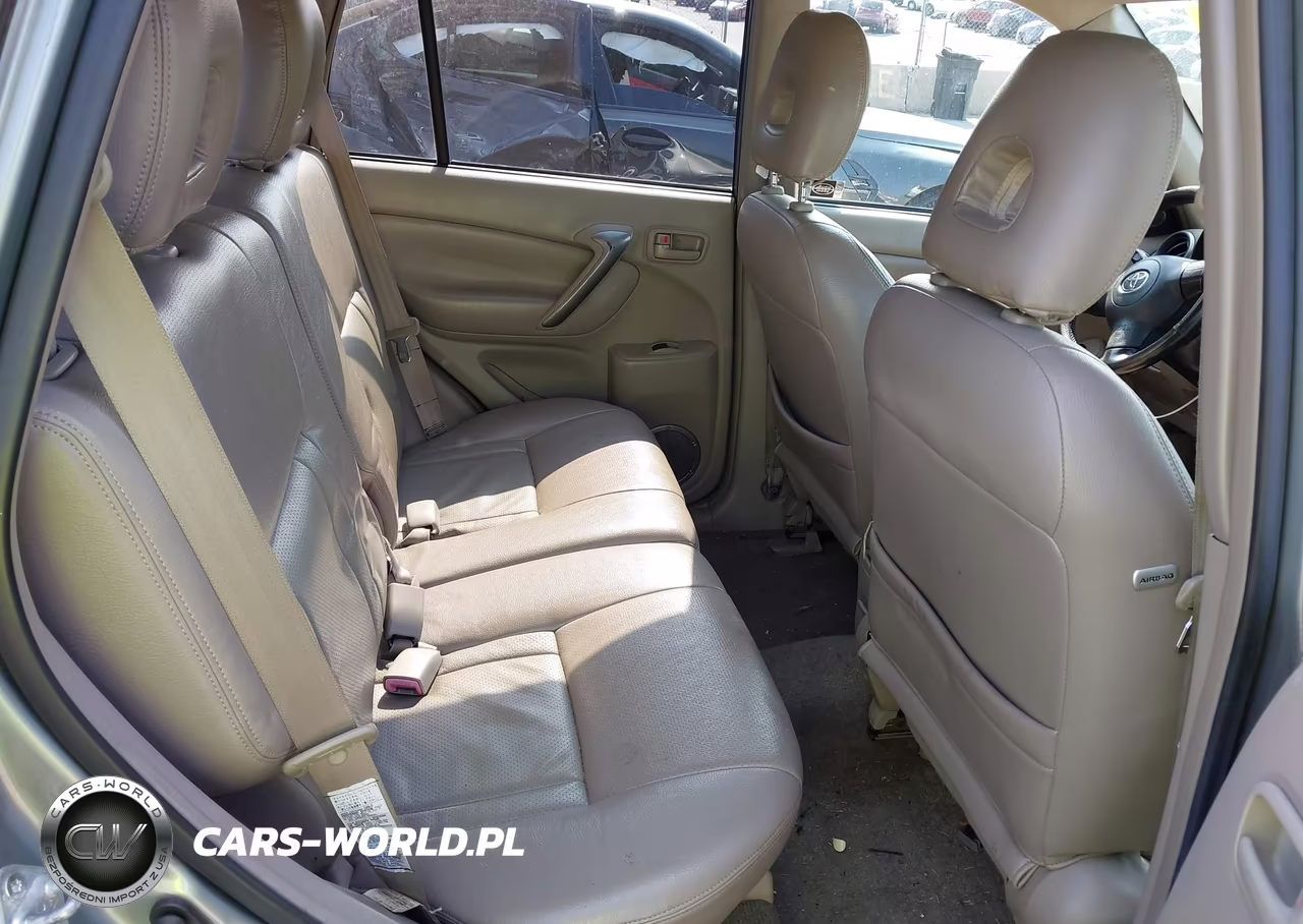 2005 Toyota Rav4 VIN:JTEHD20V750042568 - 8