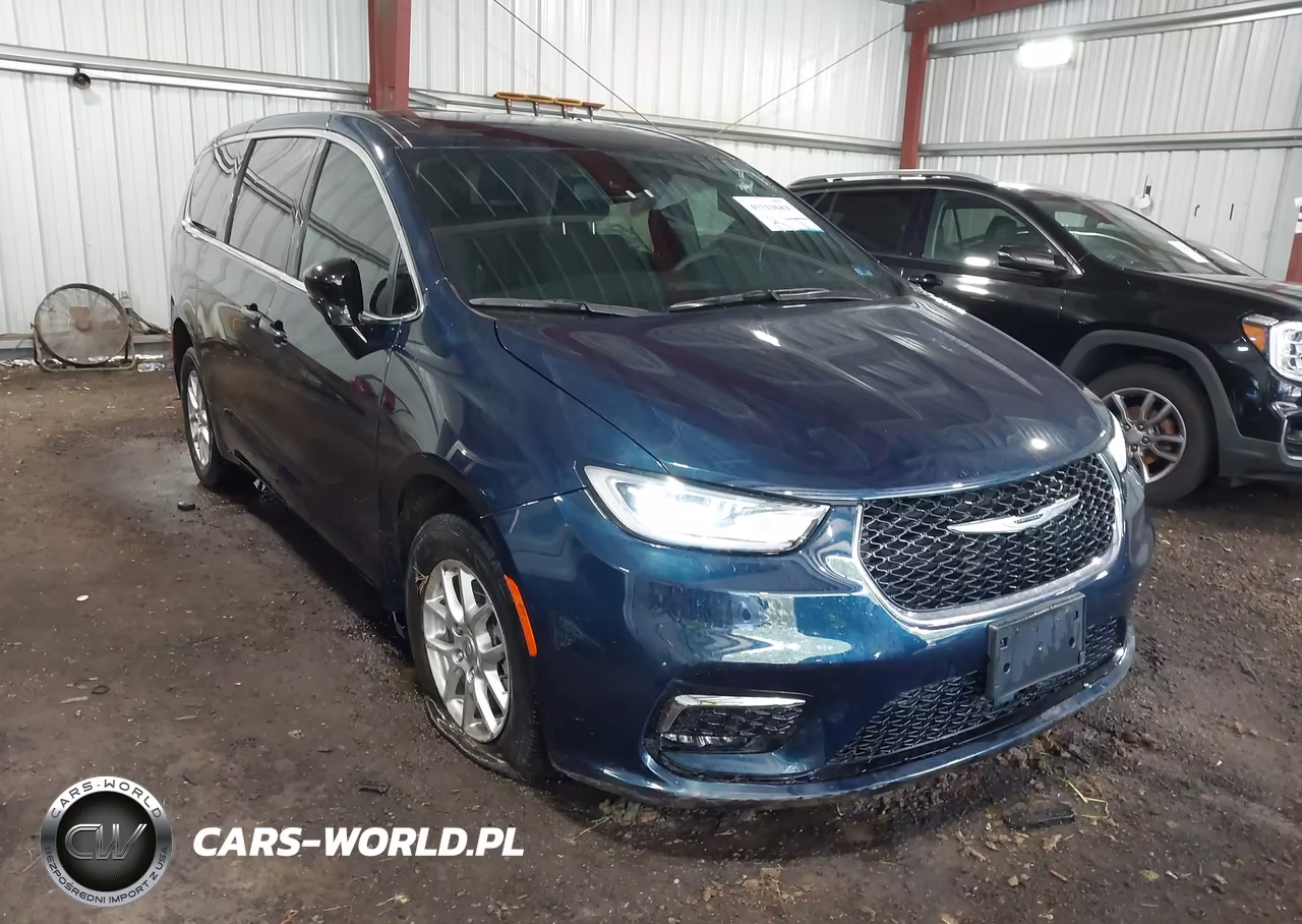 2024 Chrysler Pacifica Touring – zdjęcie 1 z 16
