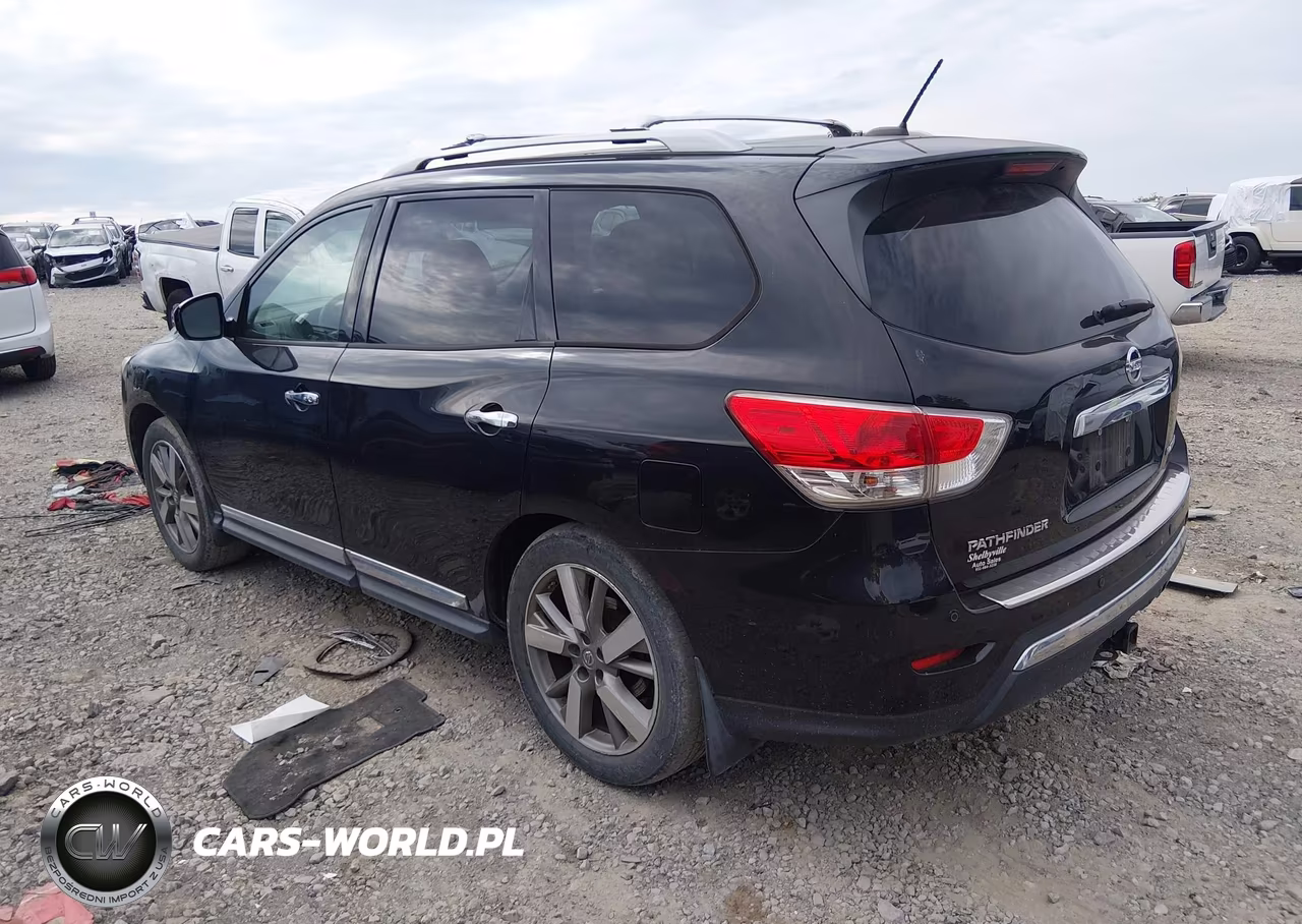 2015 Nissan Pathfinder Platinum VIN:5N1AR2MN5FC616646 - 3
