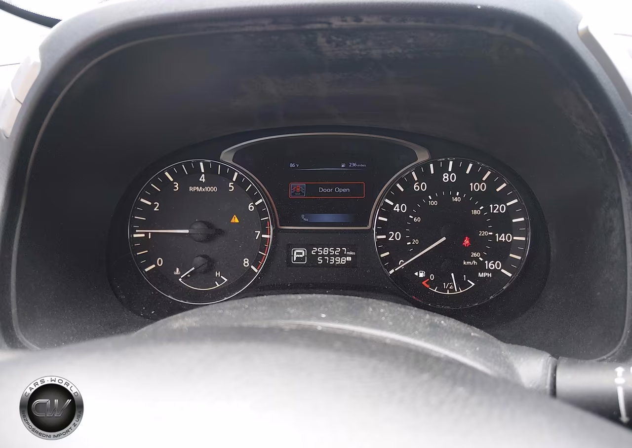 2015 Nissan Pathfinder Platinum VIN:5N1AR2MN5FC616646 - 7
