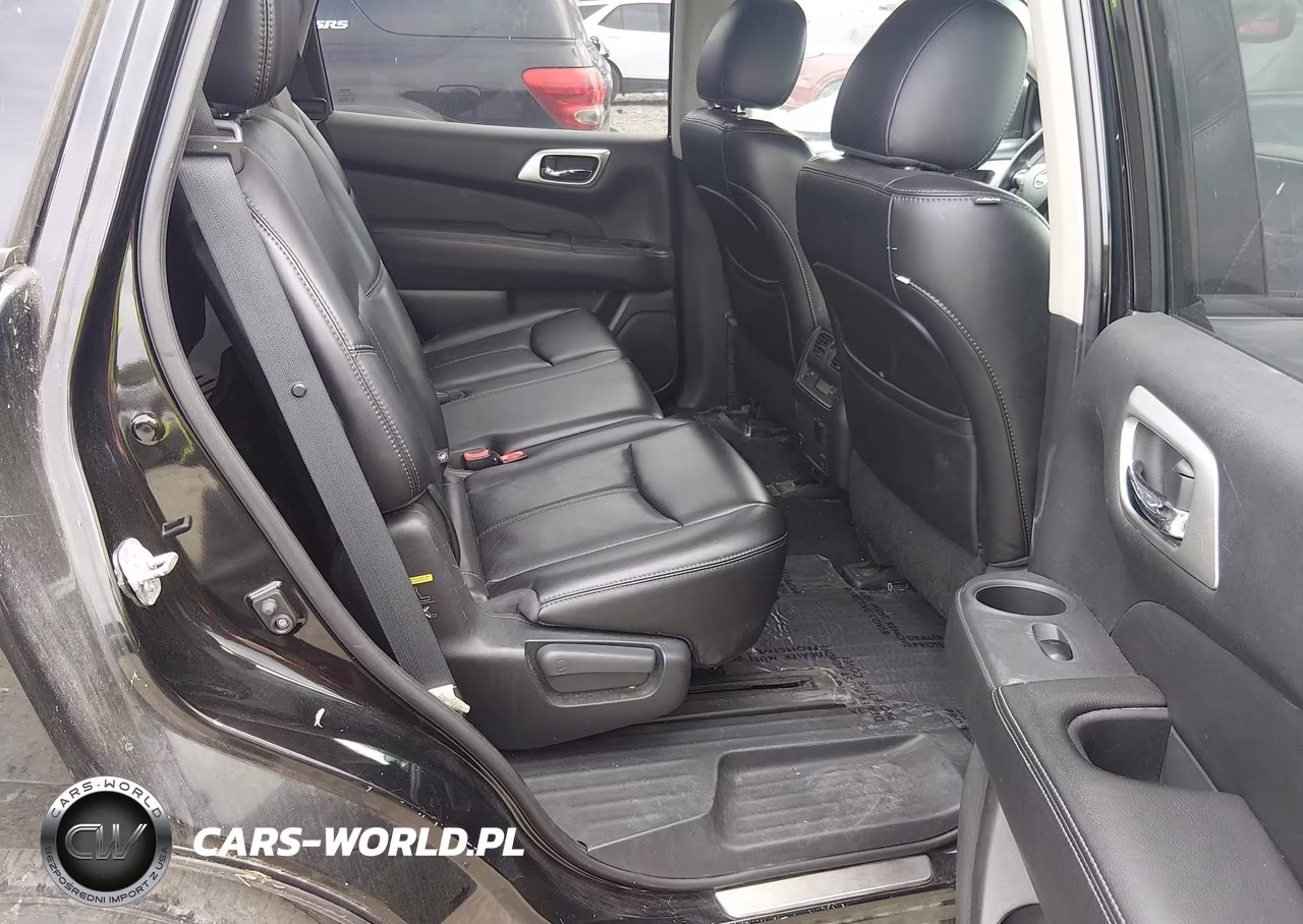 2015 Nissan Pathfinder Platinum VIN:5N1AR2MN5FC616646 - 8