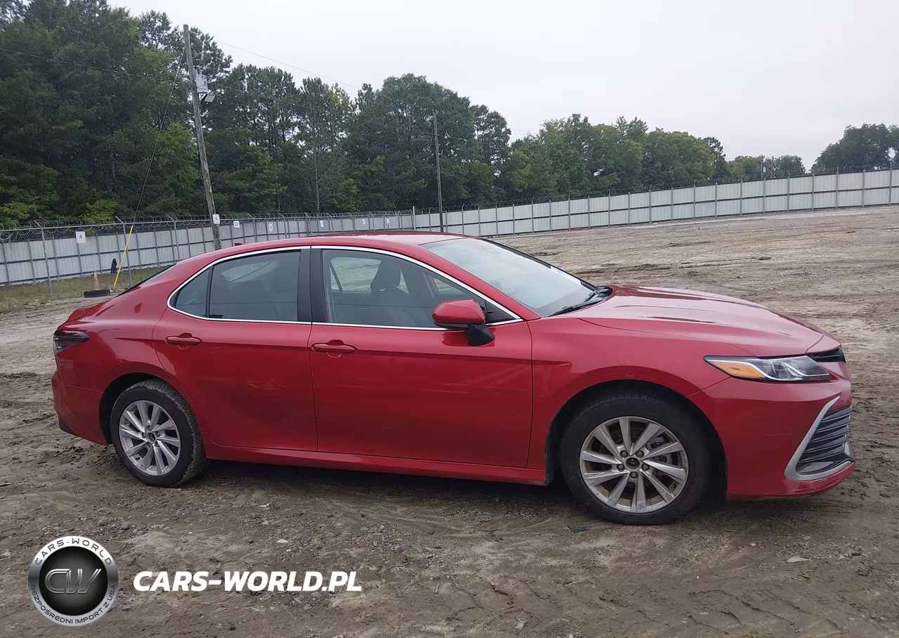 2024 Toyota Camry Le VIN:4T1C11AK6RU203654 - 13