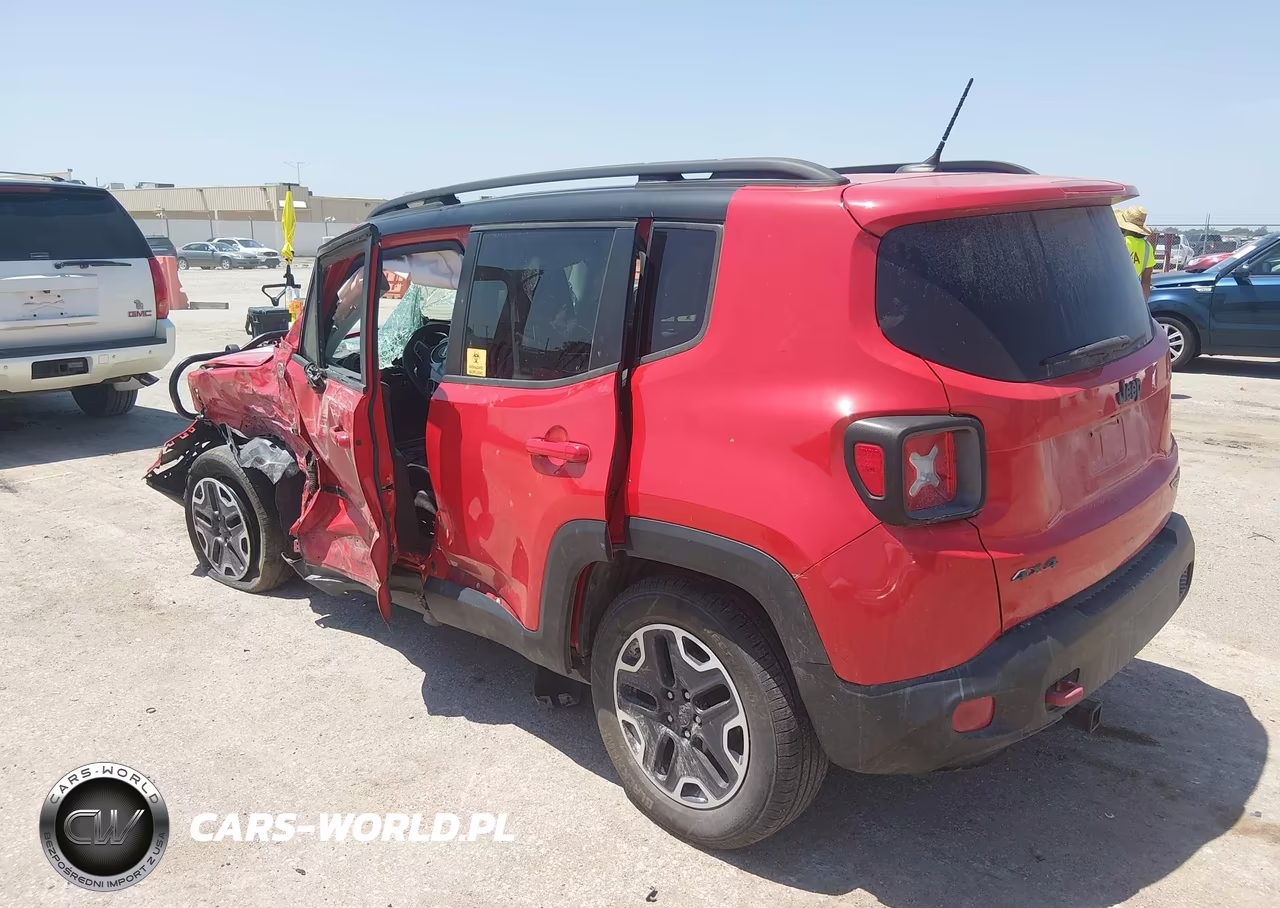 2016 Jeep Renegade Trailhawk VIN:ZACCJBCT5GPD47372 - 3