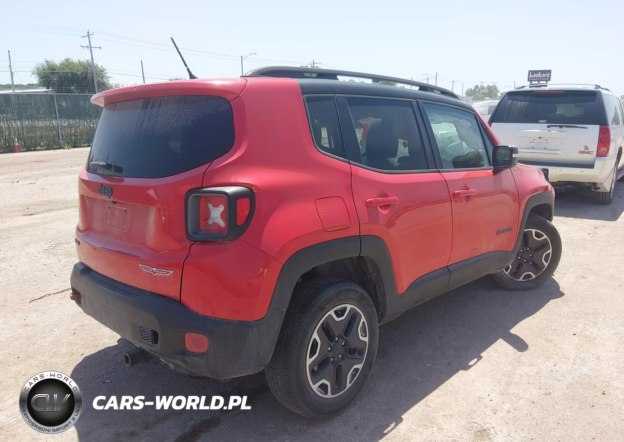 2016 Jeep Renegade Trailhawk VIN:ZACCJBCT5GPD47372 - 4