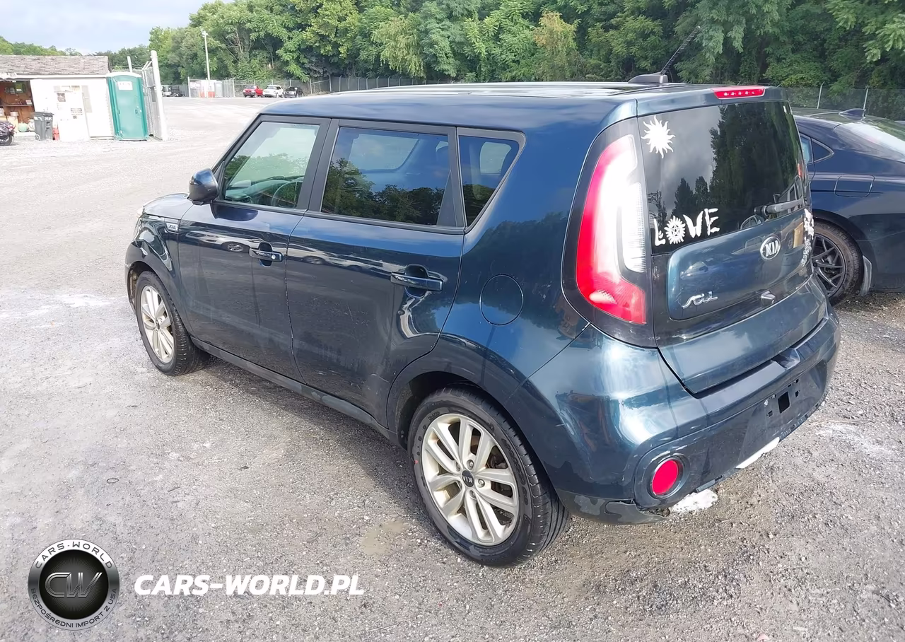 2018 Kia Soul + VIN:KNDJP3A50J7604555 - 3
