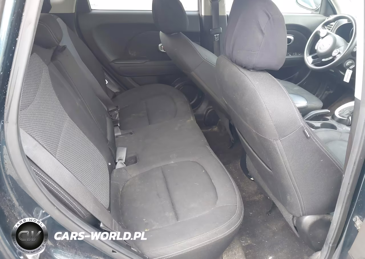 2018 Kia Soul + VIN:KNDJP3A50J7604555 - 8
