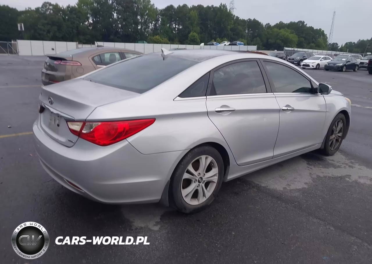 2011 Hyundai Sonata Limited VIN:5NPEC4AC0BH190742 - 4