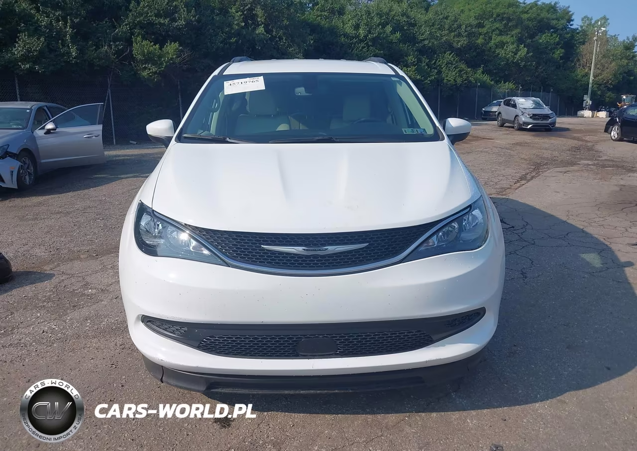 2021 Chrysler Voyager Lxi VIN:2C4RC1DG7MR564915 - 12