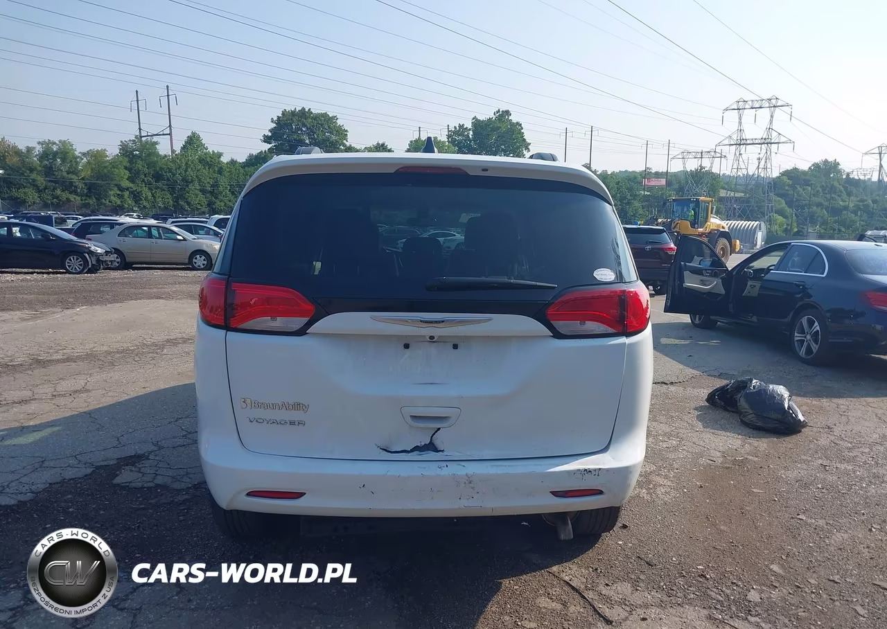 2021 Chrysler Voyager Lxi VIN:2C4RC1DG7MR564915 - 16