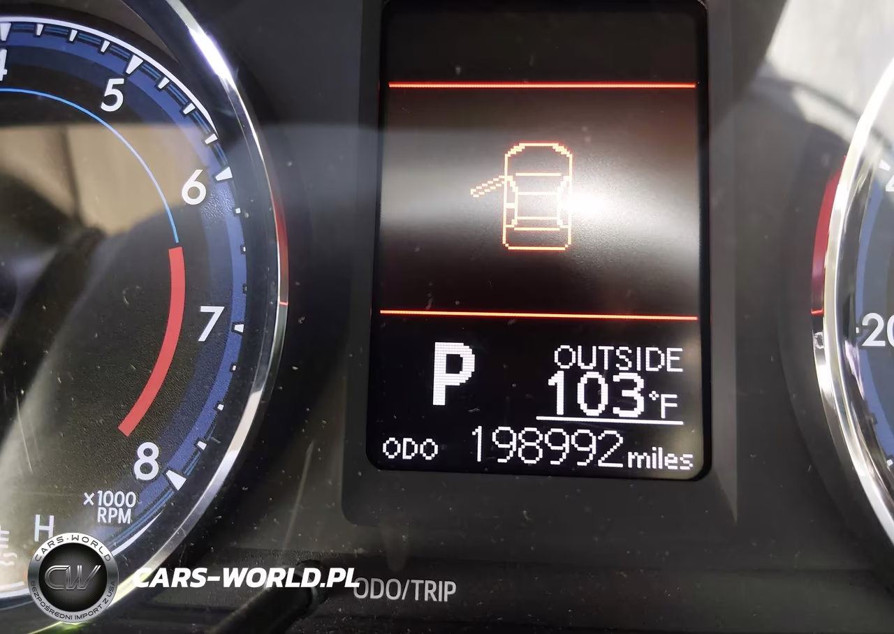 2017 Toyota Corolla Le VIN:5YFBURHE3HP579181 - 16