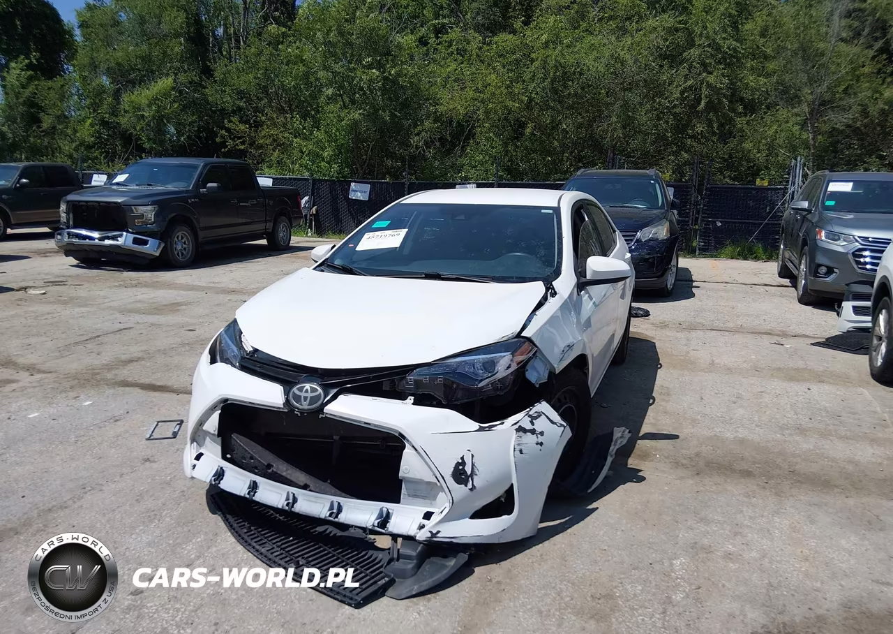 2017 Toyota Corolla Le VIN:5YFBURHE3HP579181 - 6