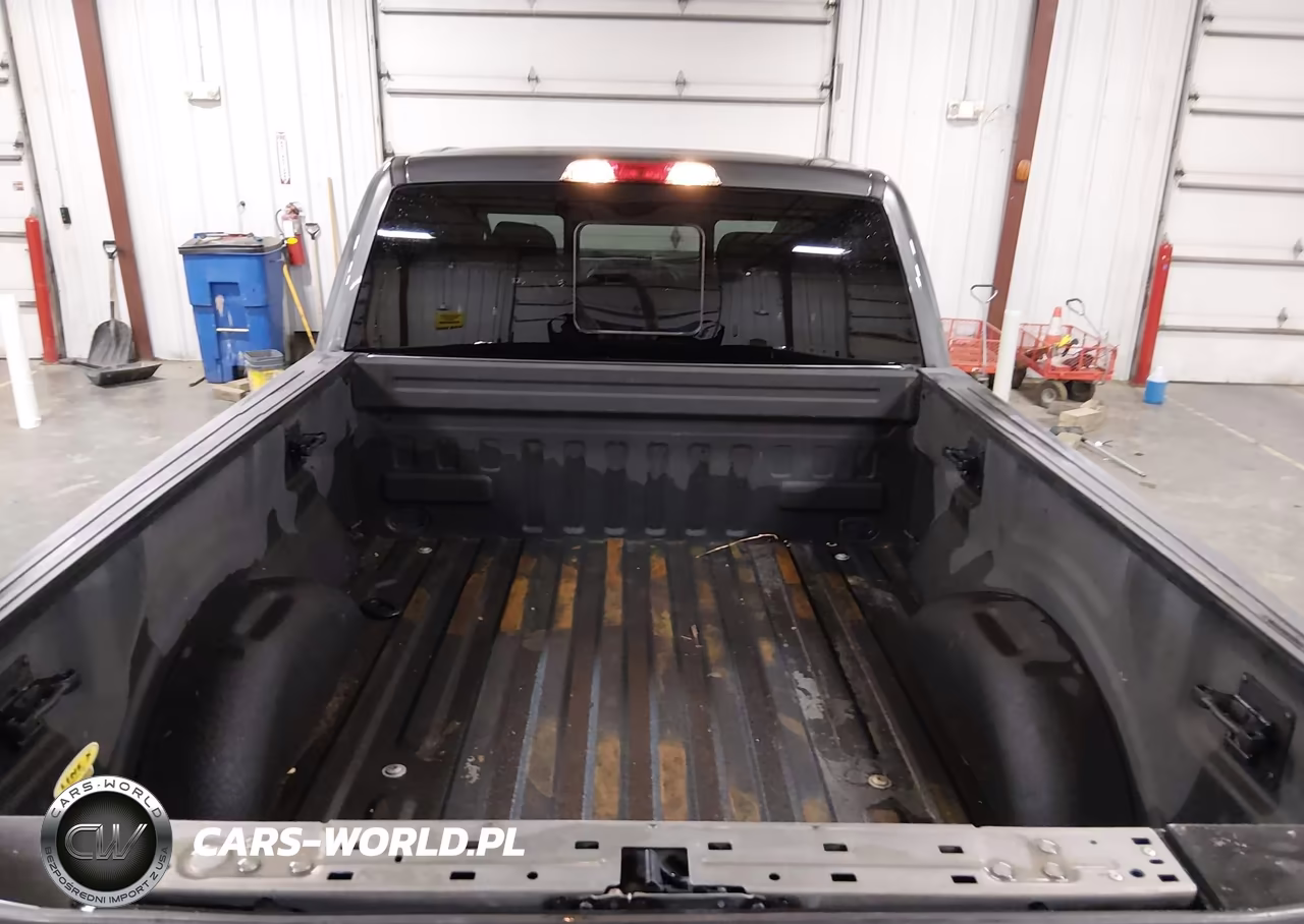 2020 Ford F-150 Xlt VIN:1FTFW1E47LFC43655 - 18