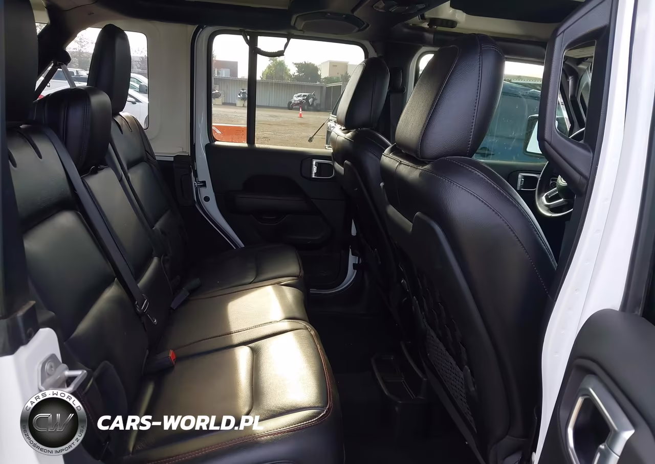 2021 Jeep Wrangler Unlimited Rubicon 4X4 VIN:1C4HJXFG5MW505628 - 8