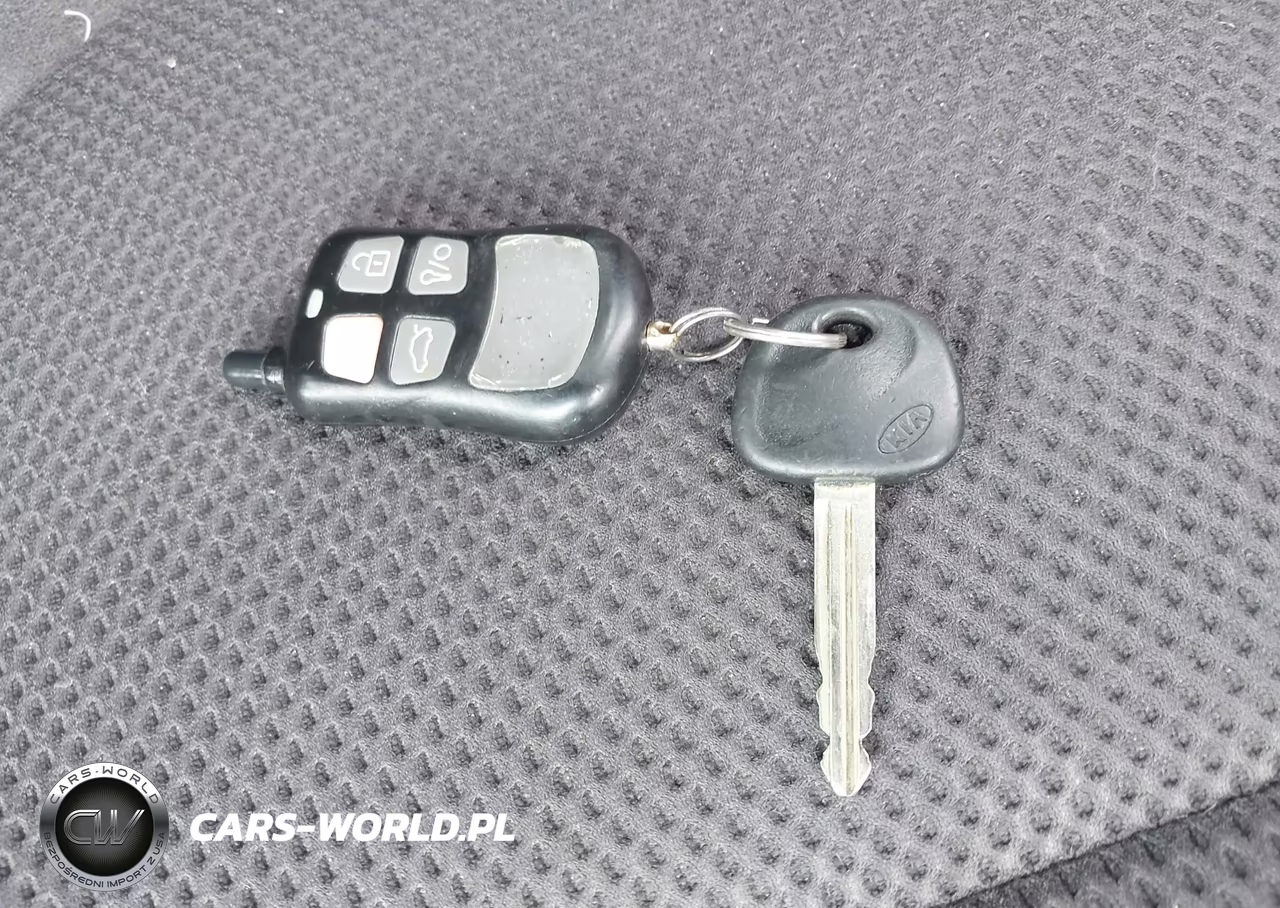 2011 Kia Forte Sx VIN:KNAFW5A31B5324169 - 11
