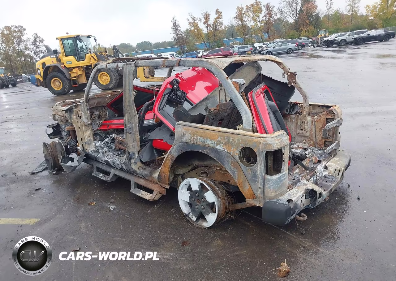 2023 Jeep Wrangler 4-Door Rubicon 4X4 VIN:1C4JJXFMXPW503403 - 3