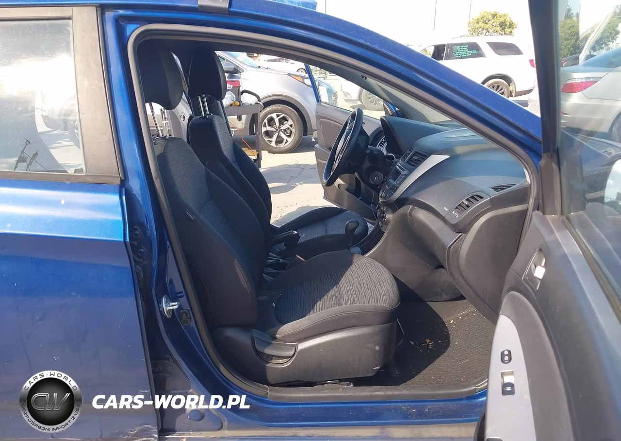 2017 Hyundai Accent Se VIN:KMHCT5AE3HU331439 - 5