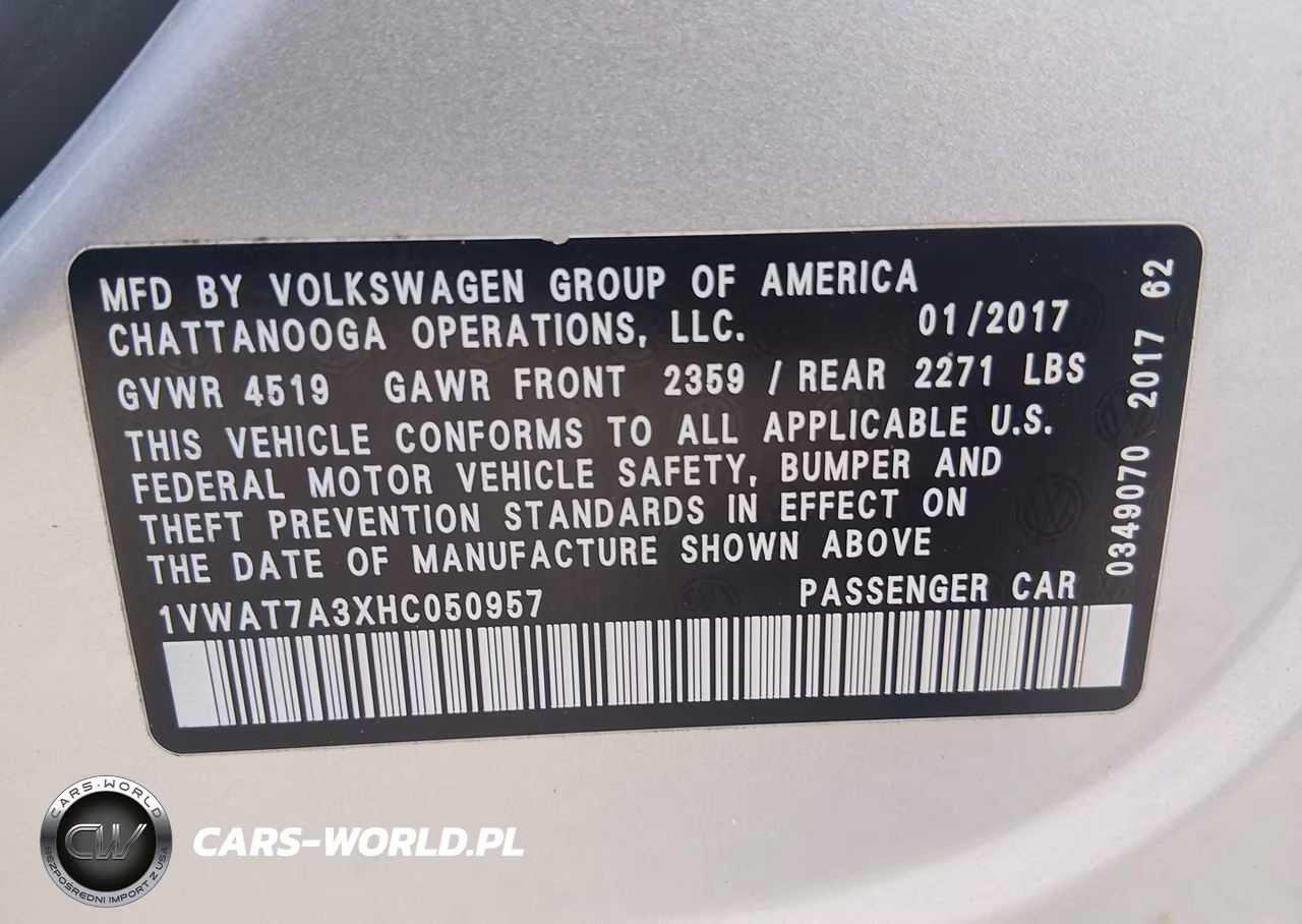 2017 Volkswagen Passat 1.8T S VIN:1VWAT7A3XHC050957 - 9