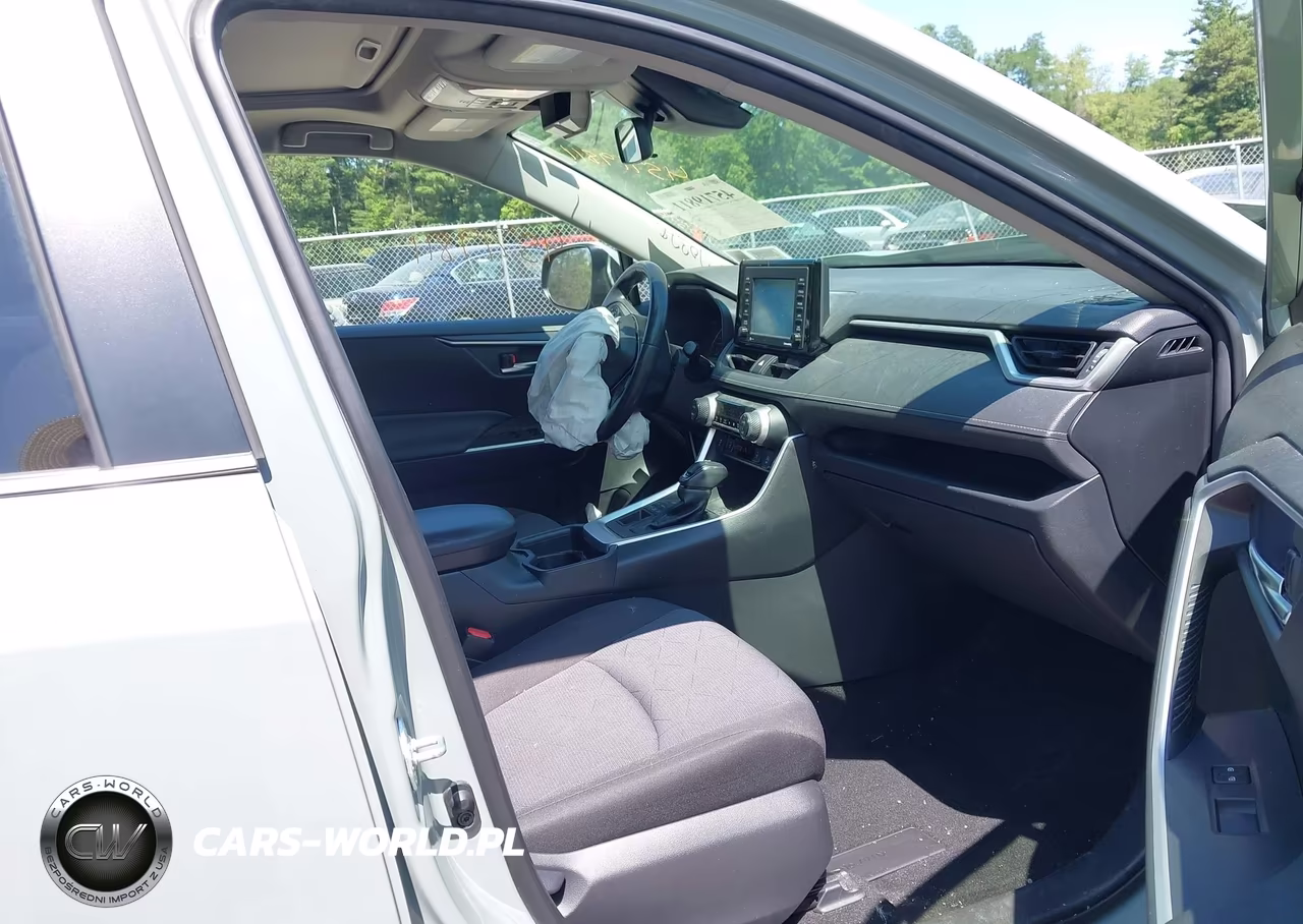 2021 Toyota Rav4 Xle VIN:JTMP1RFV4MD069405 - 5