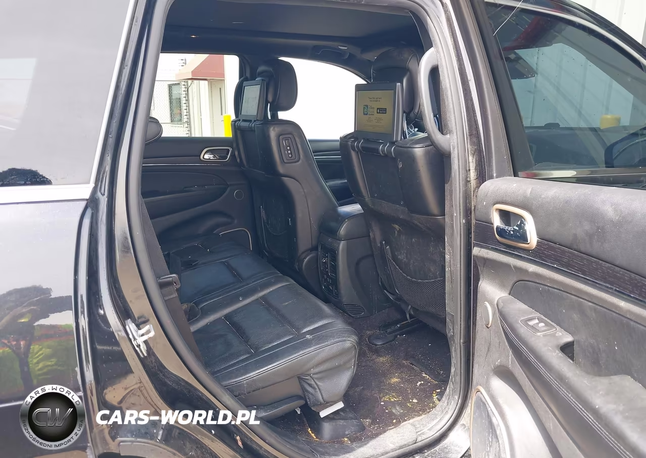 2016 Jeep Grand Cherokee VIN:1C4RJFJG2GC343498 - 8