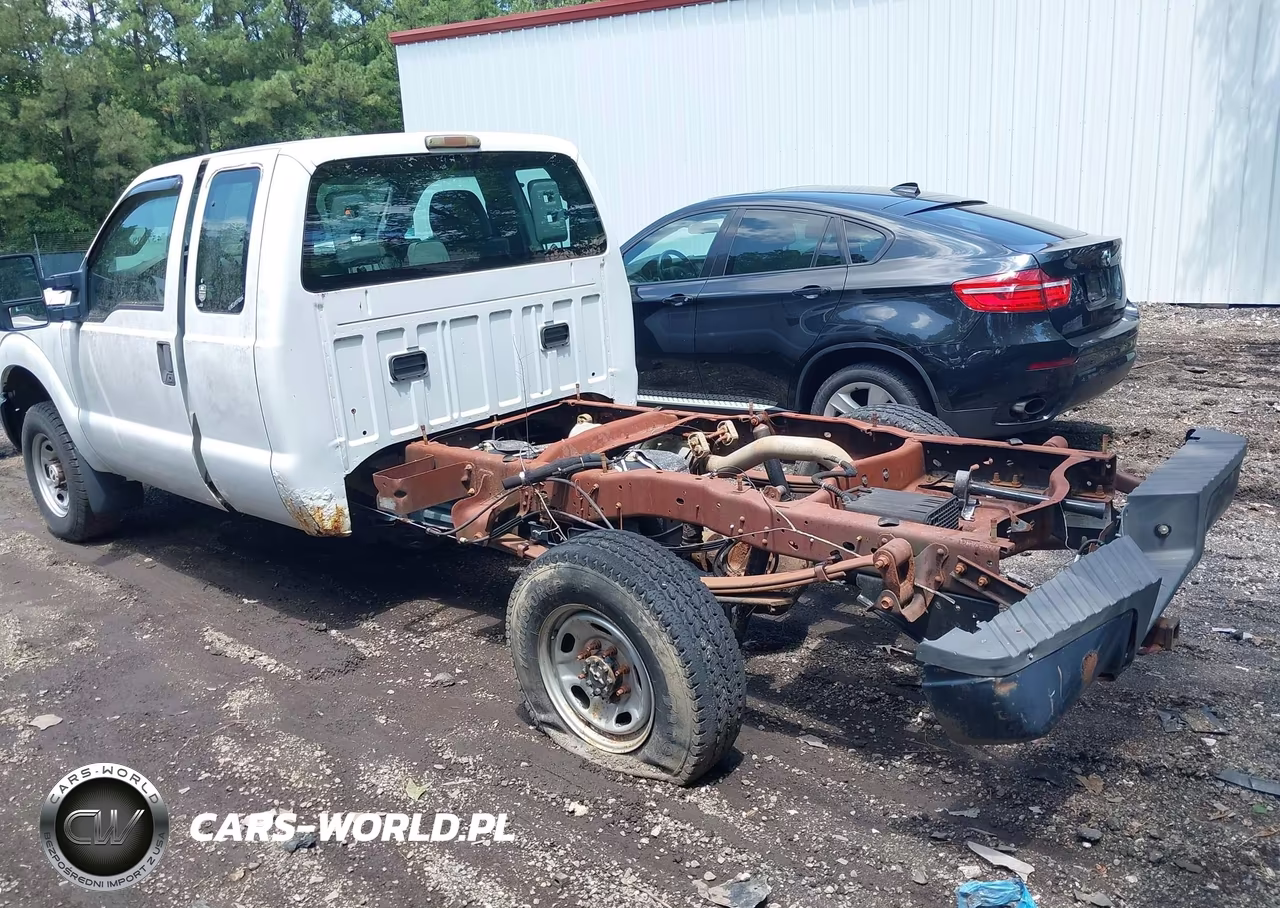 2011 Ford F-250 Xl VIN:1FT7X2B66BEC68659 - 3