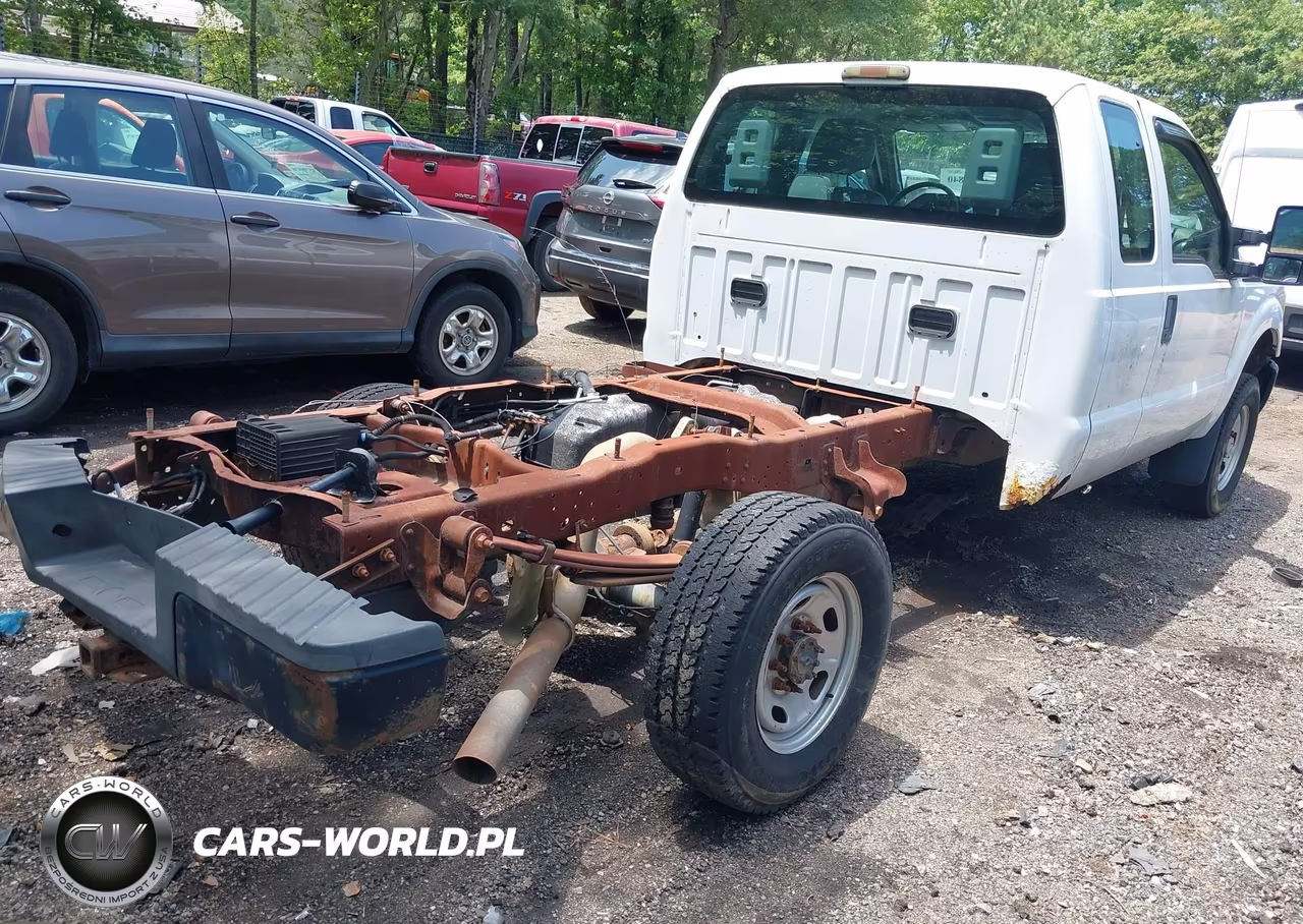 2011 Ford F-250 Xl VIN:1FT7X2B66BEC68659 - 4