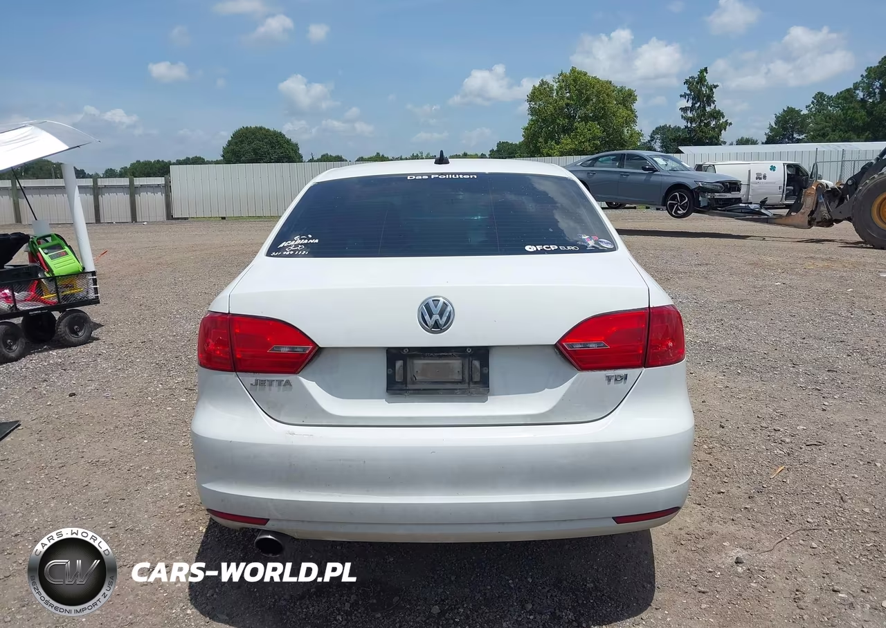 2014 Volkswagen Jetta 2.0L Tdi VIN:3VWLL7AJ4EM302591 - 17