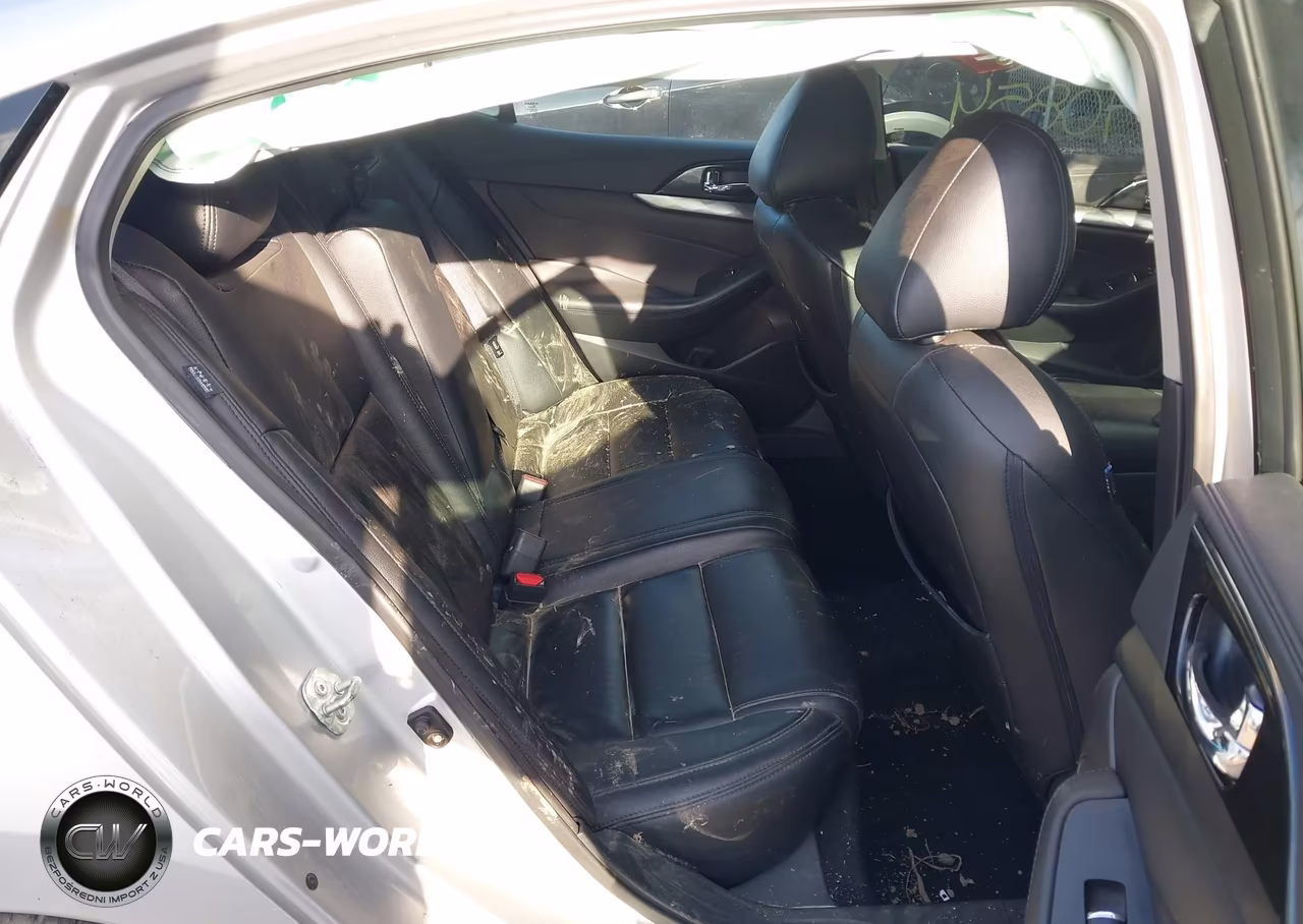 2019 Nissan Maxima 3.5 S VIN:1N4AA6AV9KC379179 - 8