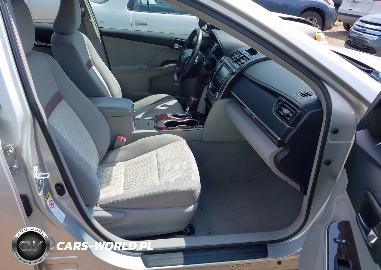 2012 Toyota Camry Xle VIN:4T4BF1FK2CR205906 - 5