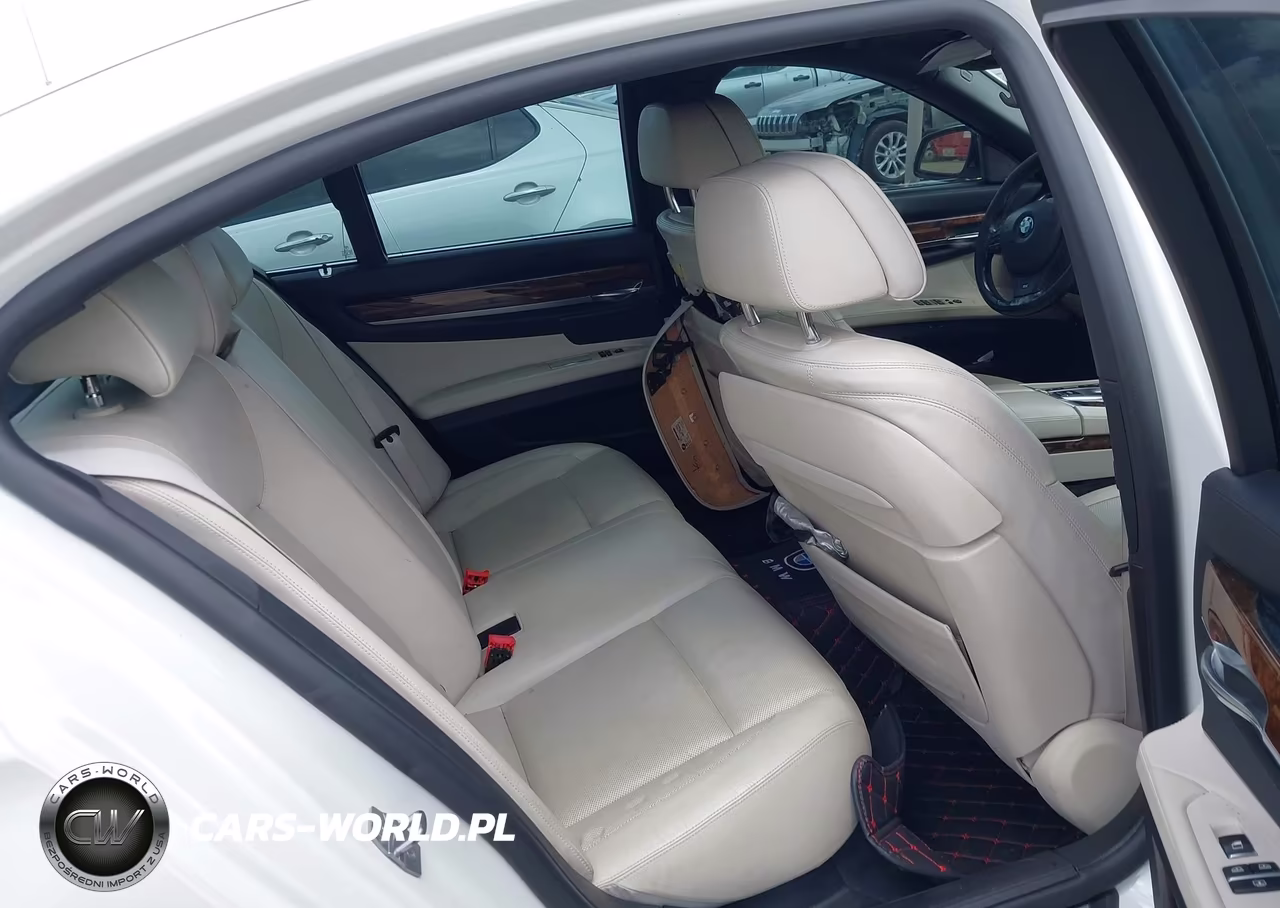 2015 BMW 750I VIN:WBAYA8C51FD825582 - 8
