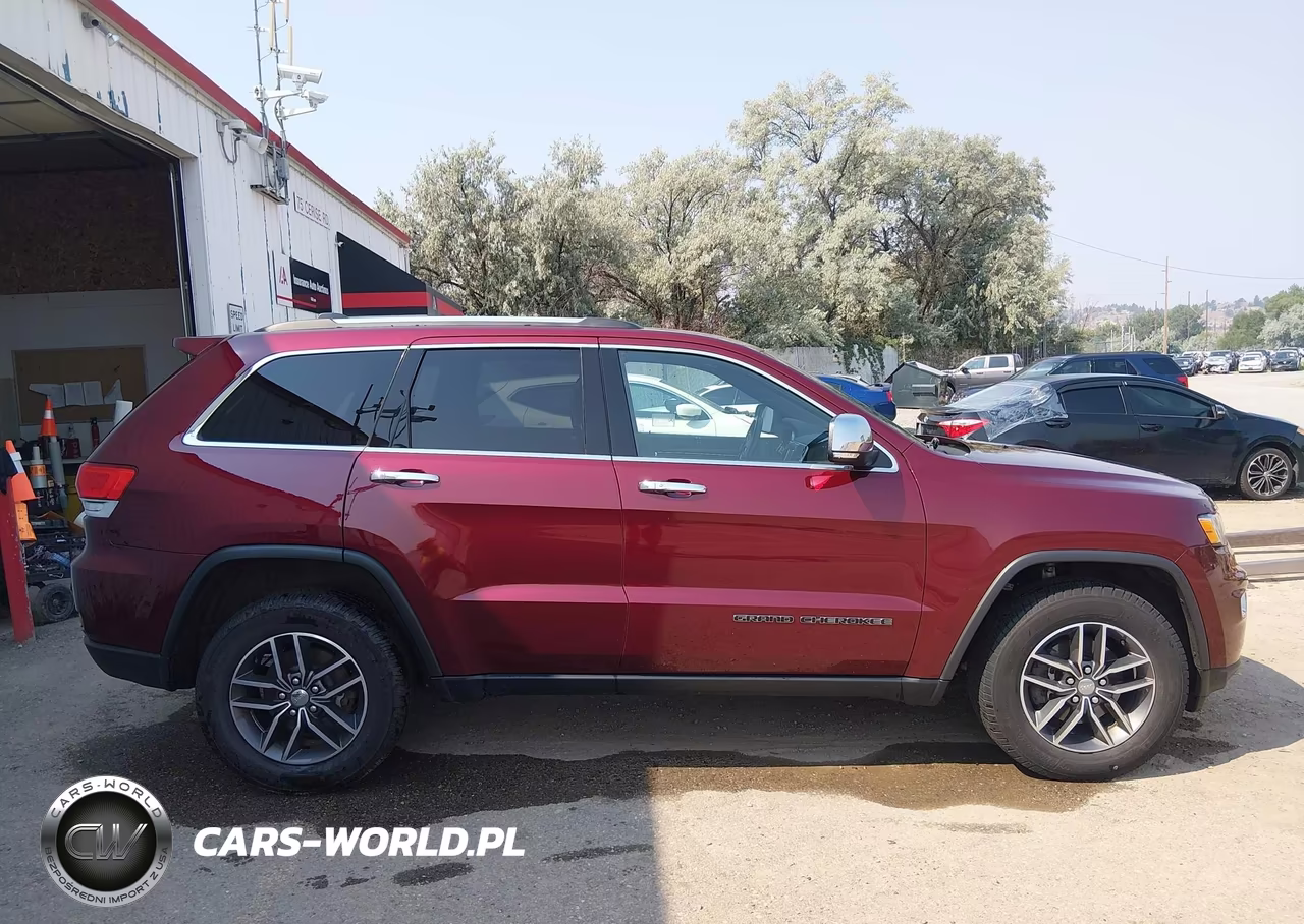 2018 Jeep Grand Cherokee Limited 4X4 VIN:1C4RJFBG1JC441914 - 13