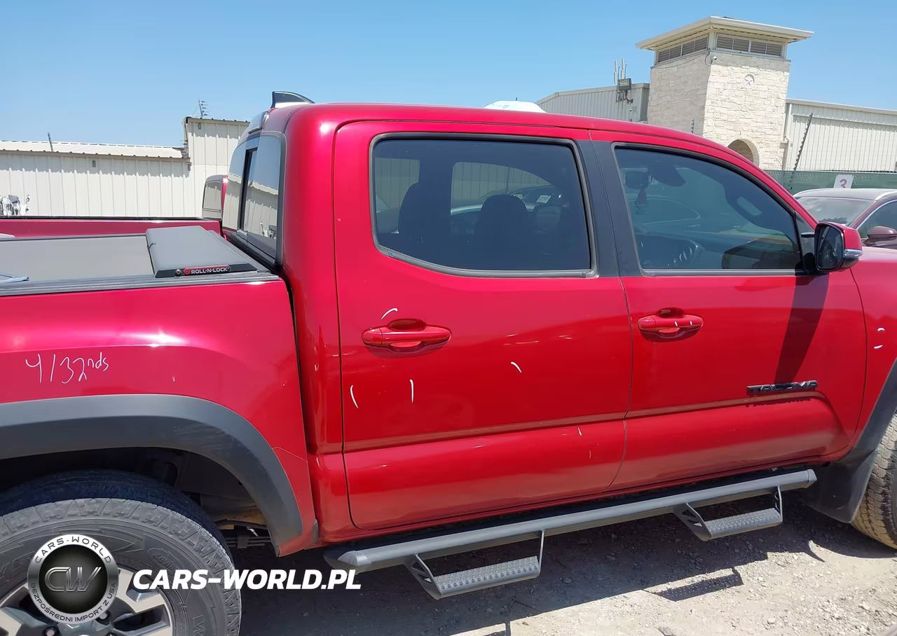 2021 Toyota Tacoma Trd Off-Road VIN:3TYCZ5AN9MT049750 - 13